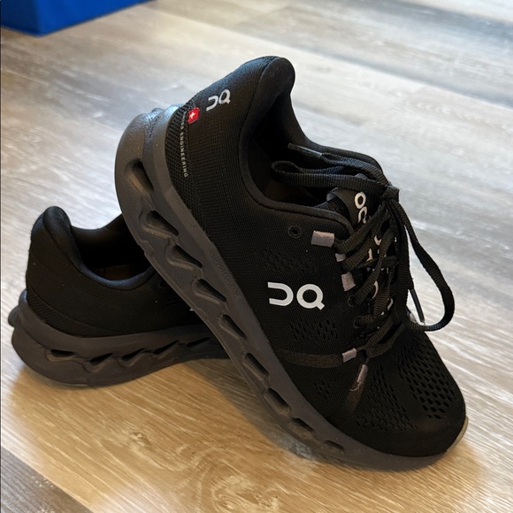 On Running Black and Gray Sneakers - Picture 3 of 8